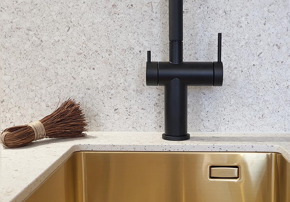 LAPETEK ROUNDPIN-A, black/black, dishwasher valve