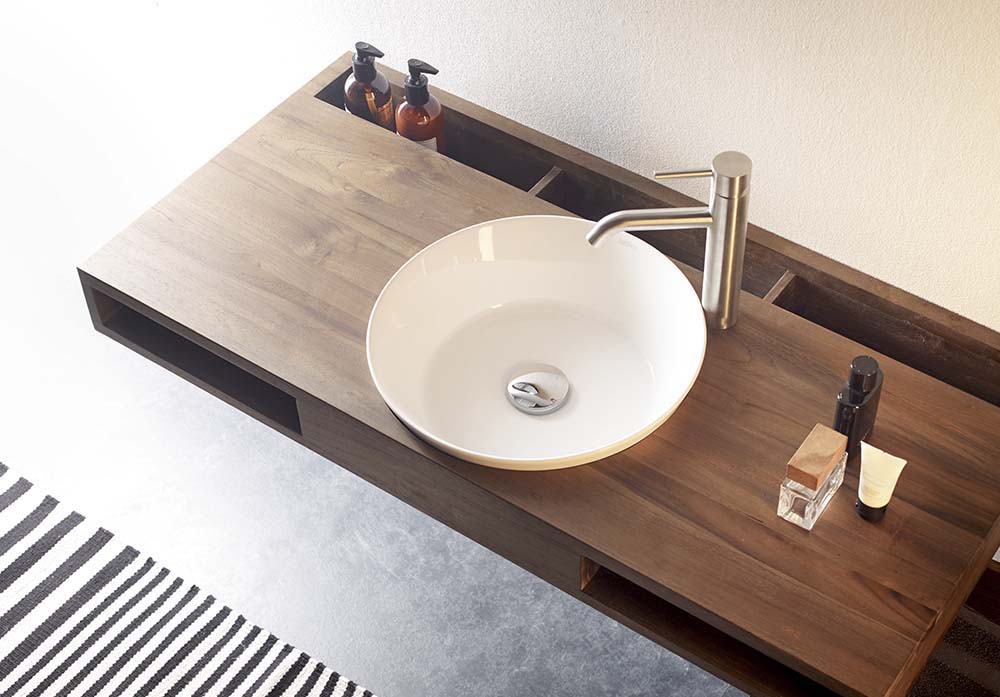 RIBE pocelain+teak wood