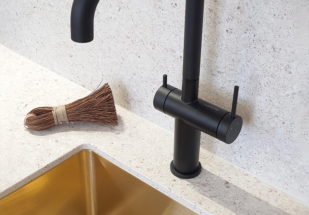 LAPETEK LINOPIN-A, black, dishwasher valve